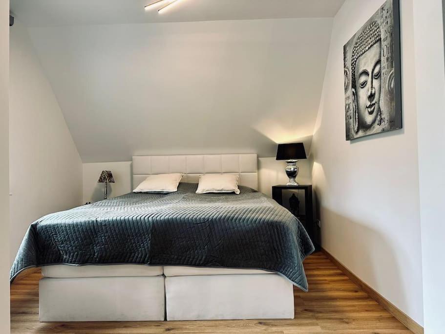 Moderne Ferienwohnung Zweifall ชตอลแบร์ก ภายนอก รูปภาพ